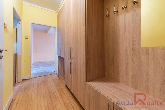 Prodej podílu bytu 2+1, Bukovany, 54 m2