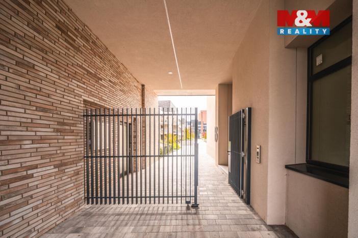 Pronájem bytu 1+kk, Praha - Holešovice, U průhonu, 35 m2