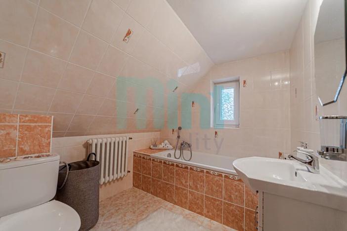 Prodej rodinného domu, Střelná, 144 m2