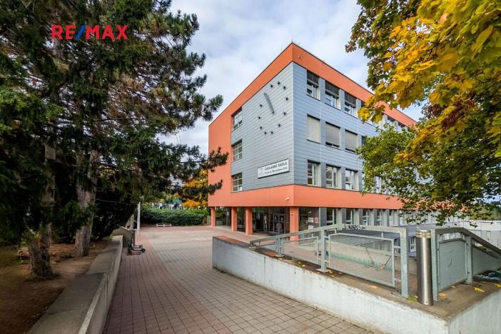 Prodej bytu 3+kk, Praha - Háje, Mendelova, 72 m2