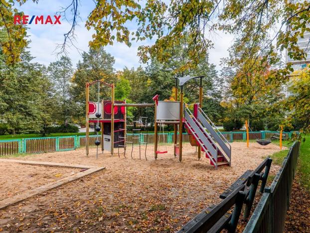 Prodej bytu 3+kk, Praha - Háje, Mendelova, 72 m2
