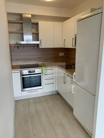 Pronájem bytu 2+kk, Praha - Kobylisy, Bojasova, 47 m2