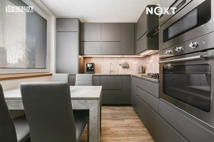 Prodej bytu 3+1, Bučovice, Na Padělcích, 73 m2