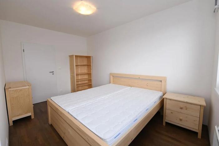 Pronájem bytu 2+kk, Praha - Jinonice, Pod stolovou horou, 54 m2