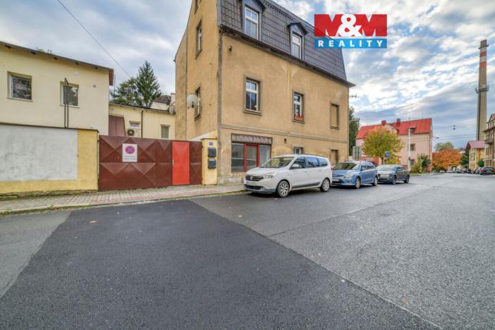 Pronájem obchodního prostoru, Mariánské Lázně, Husova, 22 m2