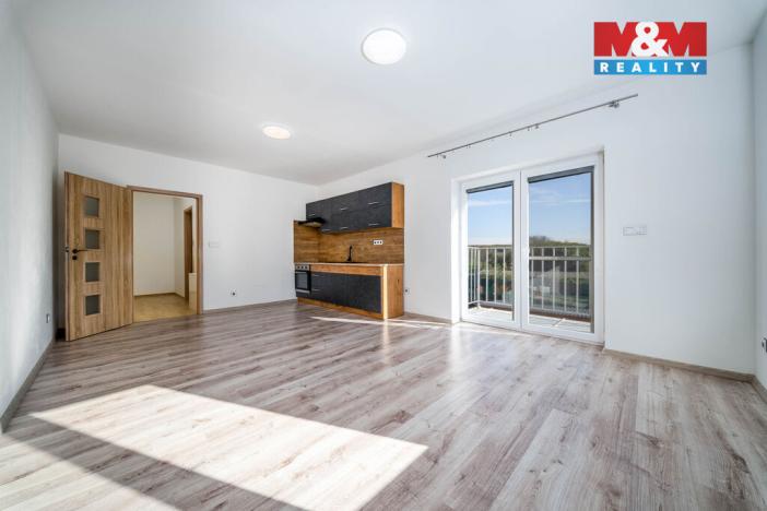 Prodej bytu 1+kk, Rožďalovice, Náměstí, 32 m2