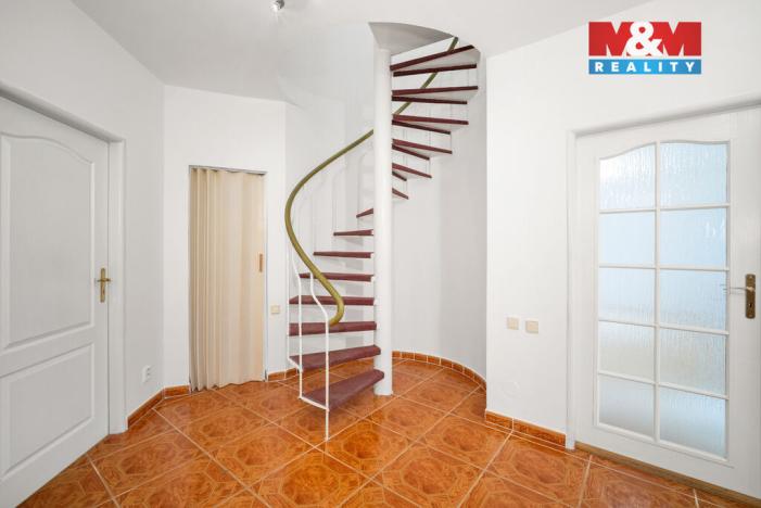 Prodej rodinného domu, Hradec Králové - Nový Hradec Králové, Mužíkova, 140 m2