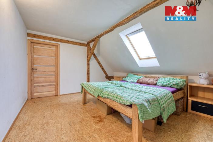 Prodej rodinného domu, Cebiv, 360 m2