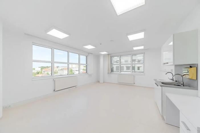 Pronájem ordinace, Praha - Libeň, Chlumčanského, 25 m2