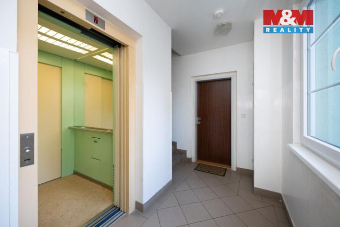 Pronájem bytu 3+kk, Chlumec, 63 m2