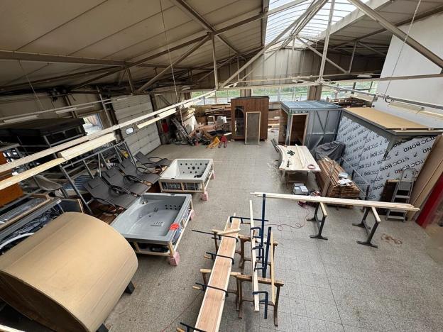 Prodej výrobních prostor, Stará Ves nad Ondřejnicí, 900 m2