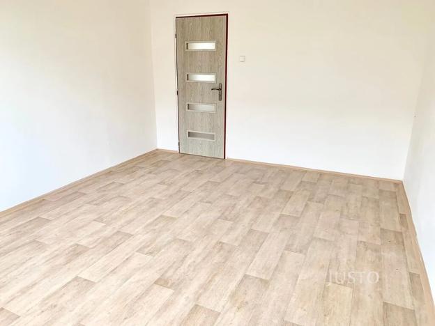 Pronájem bytu 2+1, Ústí nad Labem, Ladova, 61 m2