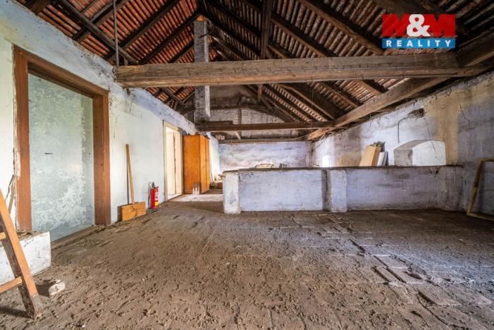 Prodej kanceláře, Oskořínek, Družstevní, 850 m2