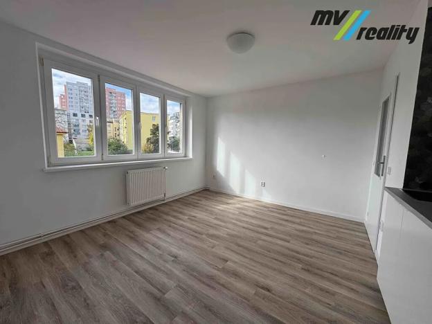 Pronájem bytu 2+kk, Praha - Břevnov, Cvičebná, 32 m2