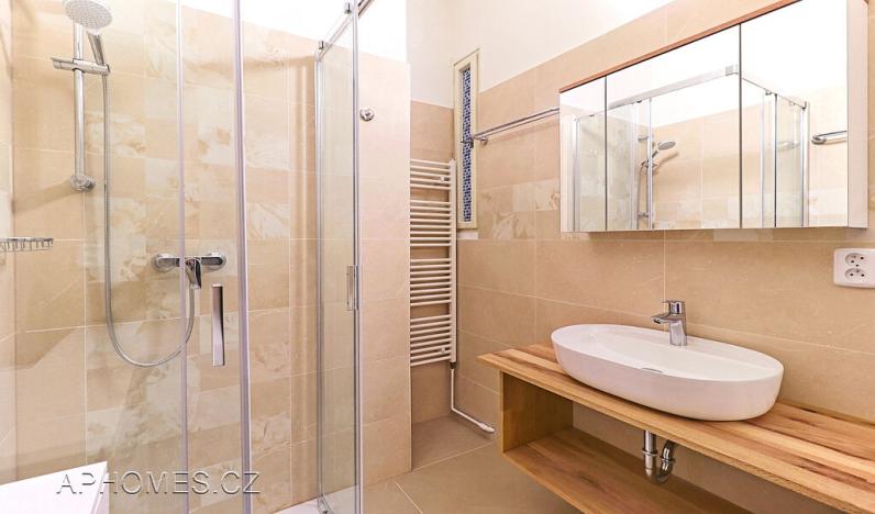 Pronájem bytu 2+1, Praha - Nusle, Petra Rezka, 68 m2