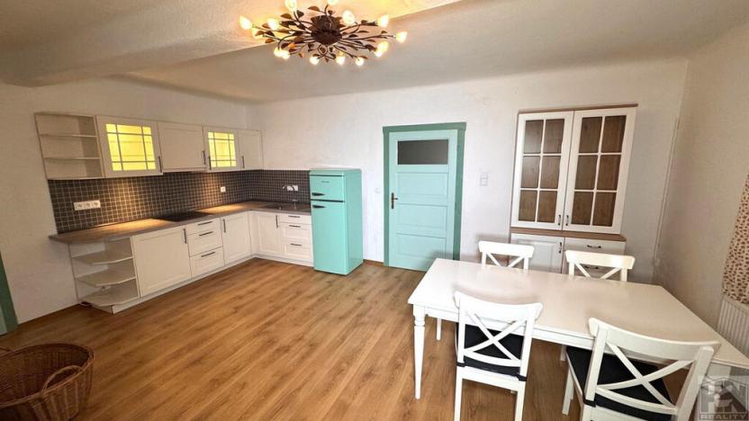 Prodej rodinného domu, Jestřabí v Krkonoších, 400 m2