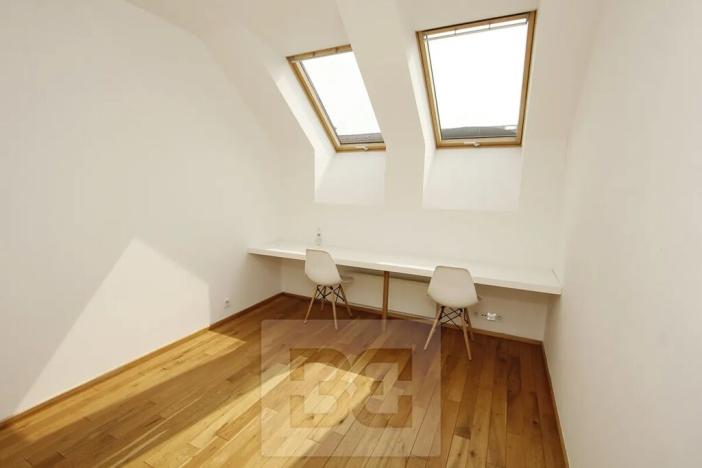 Pronájem bytu 3+kk, Praha - Bubeneč, U studánky, 83 m2