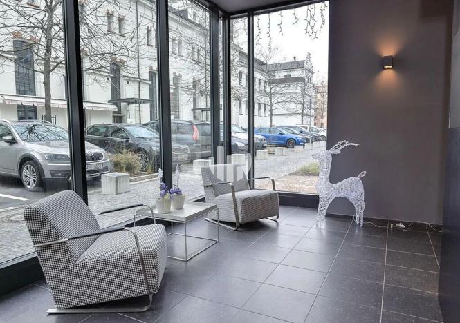 Pronájem kanceláře, Praha - Holešovice, U průhonu, 1400 m2