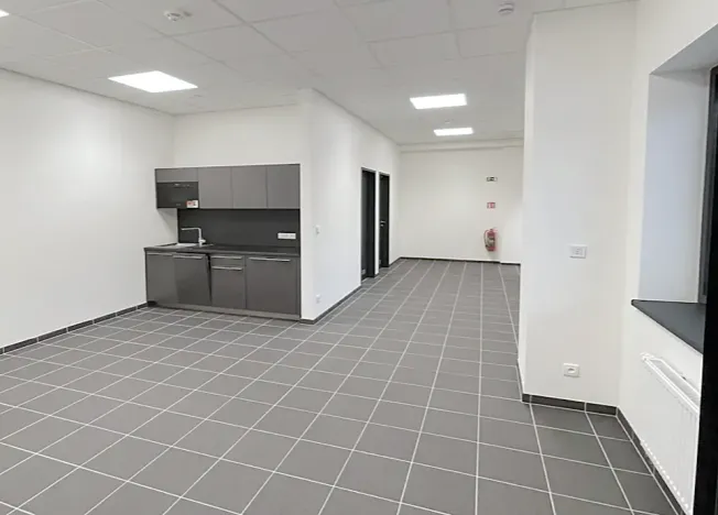 Pronájem kanceláře, Praha - Běchovice, Podnikatelská, 294 m2