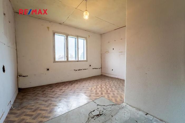 Prodej rodinného domu, Vlkaneč, 190 m2