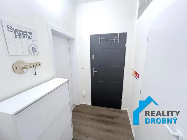 Pronájem bytu 3+kk, Děčín, Na Pěšině, 66 m2