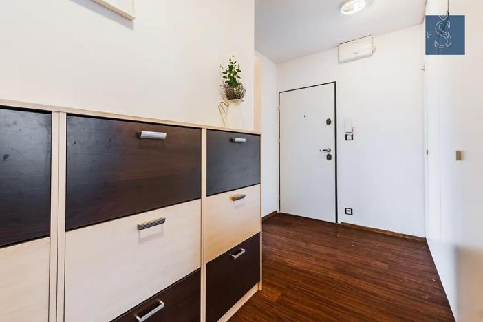 Prodej bytu 3+kk, Praha - Nusle, Pujmanové, 71 m2