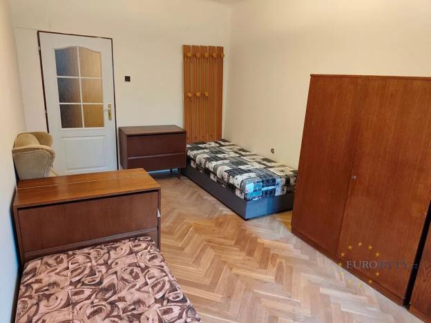 Pronájem bytu 3+1, Praha - Braník, Žalmanova, 66 m2