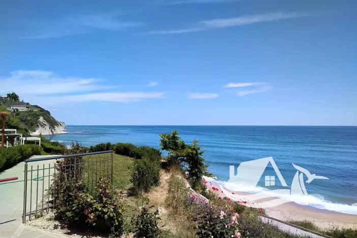 Prodej bytu 2+kk, Bjala, Bulharsko, 69 m2