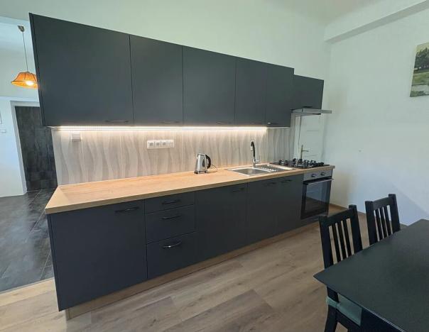 Pronájem bytu 2+1, Praha - Nové Město, Ostrovní, 73 m2