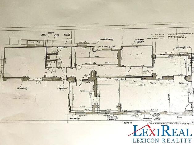 Pronájem obchodního prostoru, Praha - Břevnov, Bělohorská, 211 m2