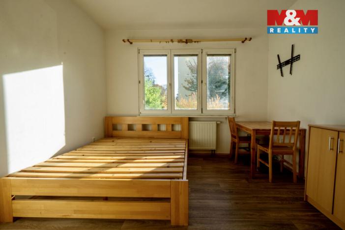 Prodej bytu 1+kk, Zlín, M. Knesla, 20 m2