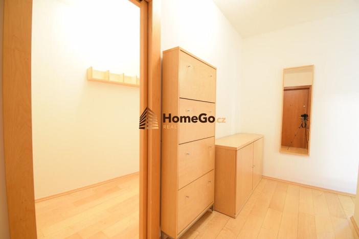 Pronájem bytu 2+kk, Praha - Vysočany, Rubeška, 43 m2