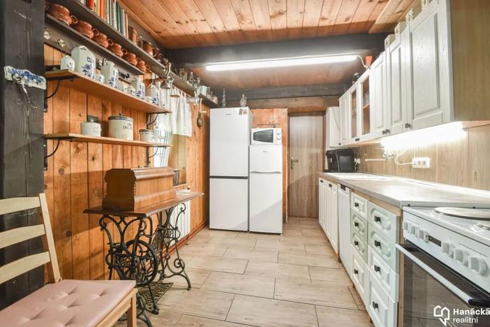 Prodej chaty, Sobotín, 210 m2