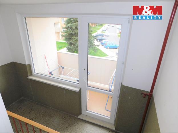 Pronájem bytu 1+1, Cheb, Přátelství, 36 m2