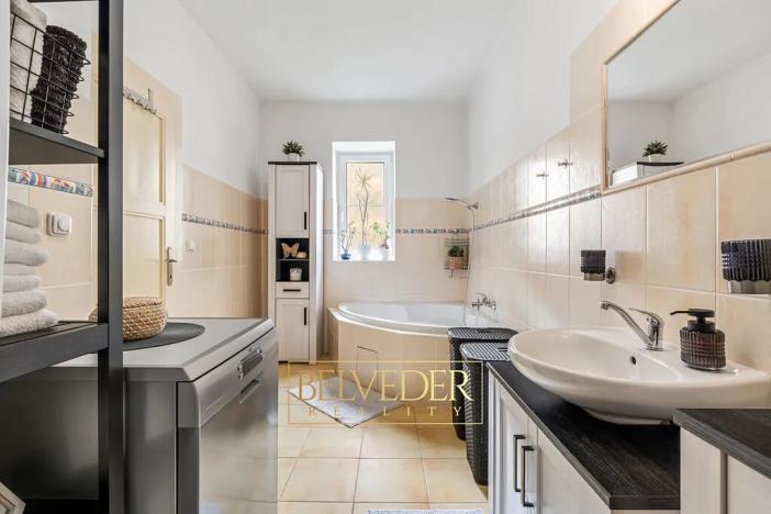 Prodej bytu 4+1, Teplice, Metelkovo náměstí, 120 m2