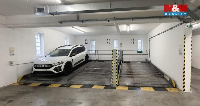 Prodej garáže, Praha - Hostivař, Přeštická, 13 m2