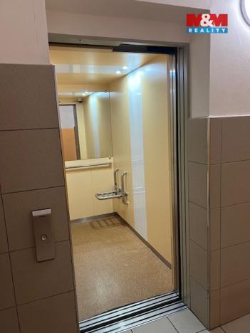 Prodej bytu 2+1, Český Těšín, Ostravská, 64 m2