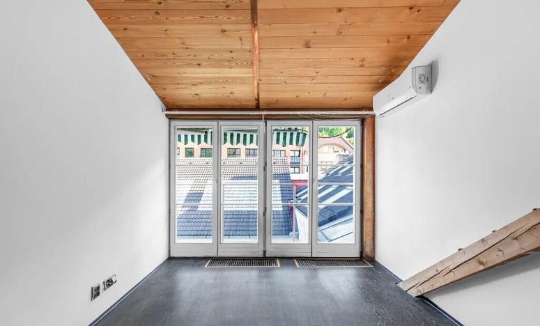 Pronájem bytu 3+1, Praha - Smíchov, Radlická, 134 m2