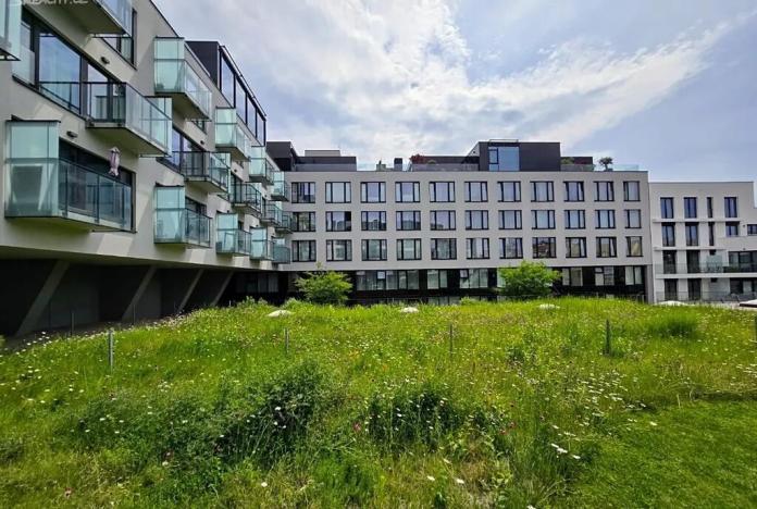 Pronájem atypického bytu, Praha - Smíchov, Holečkova, 143 m2