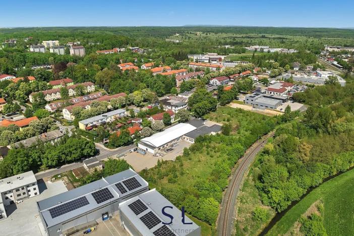 Prodej výrobních prostor, Milovice, Italská, 1819 m2