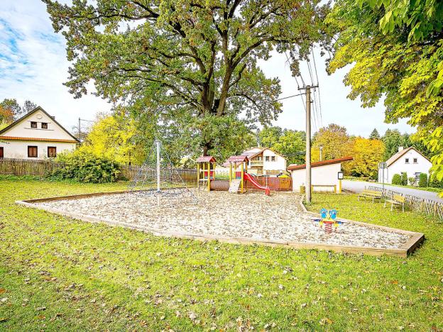 Prodej rodinného domu, Slapsko, 92 m2