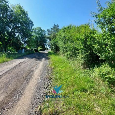 Prodej pozemku pro bydlení, Modlany, 826 m2