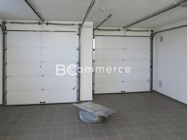 Prodej kanceláře, Brno, Holzova, 640 m2