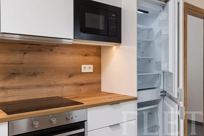 Pronájem bytu 1+kk, Praha - Košíře, Fabiánové, 30 m2