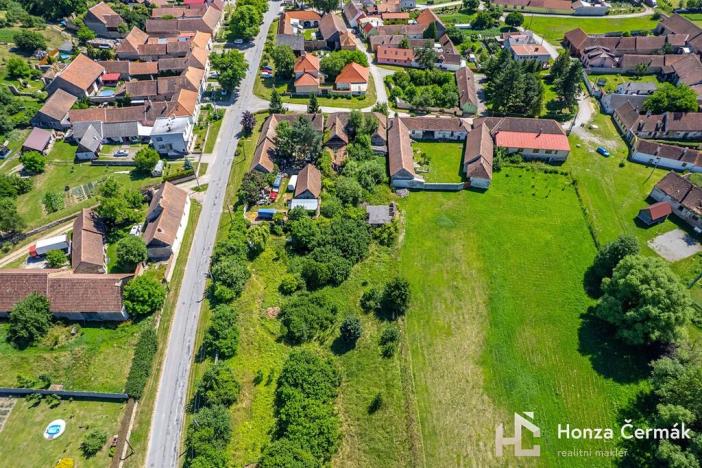 Prodej pozemku pro bydlení, Korolupy, 3028 m2