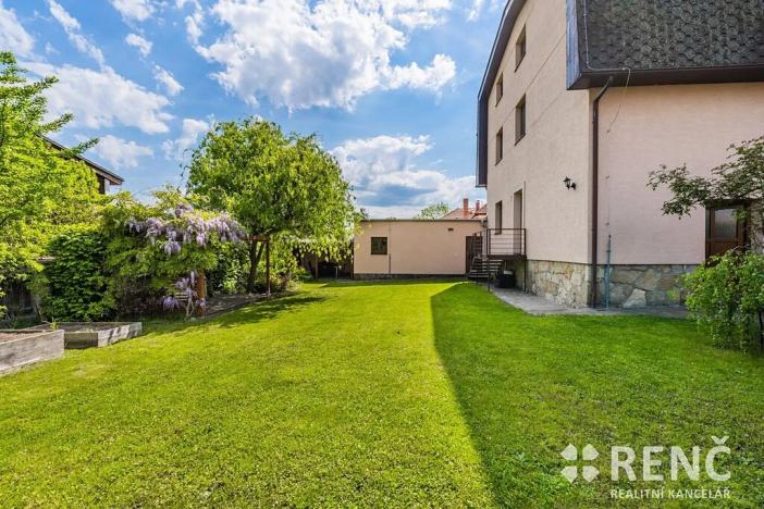 Pronájem bytu 2+1, Praha - Dolní Počernice, Jana Bílka, 77 m2