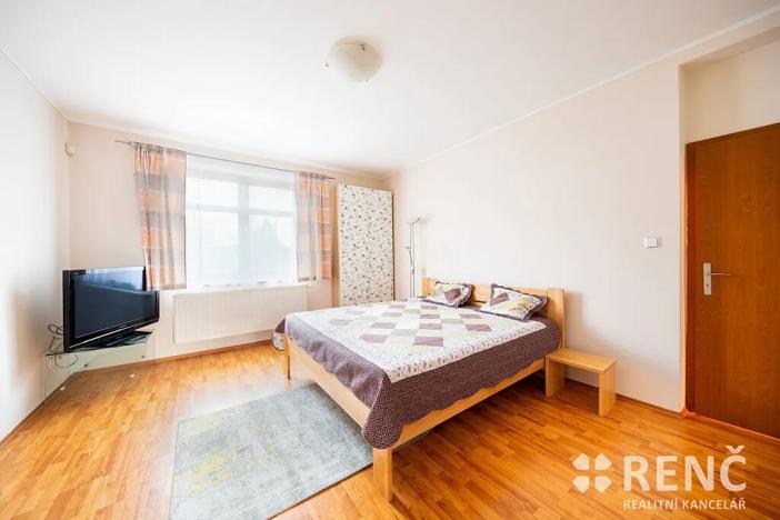 Pronájem bytu 2+1, Praha - Dolní Počernice, Jana Bílka, 77 m2