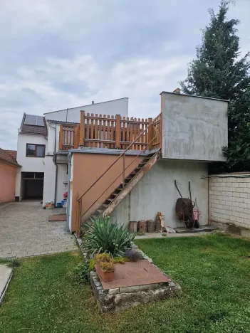 Prodej rodinného domu, Uherský Brod, Dr. Horáka, 270 m2