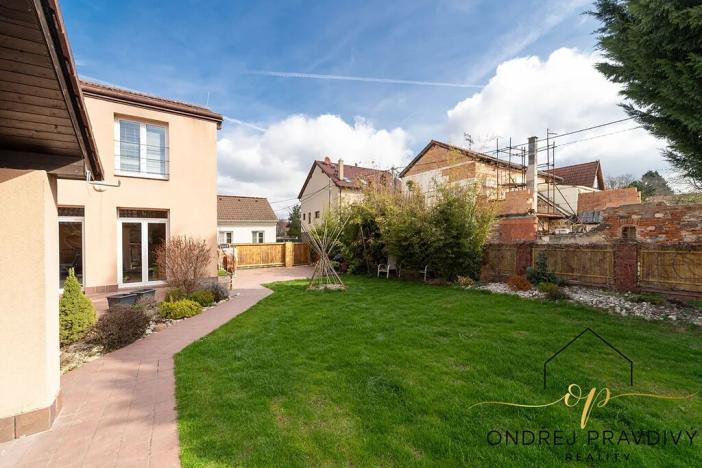 Prodej činžovního domu, Lety, Sokolská, 265 m2