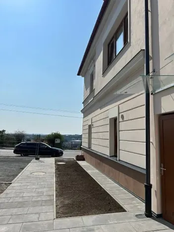 Pronájem bytu 2+kk, Praha - Prosek, Prosecká, 99 m2